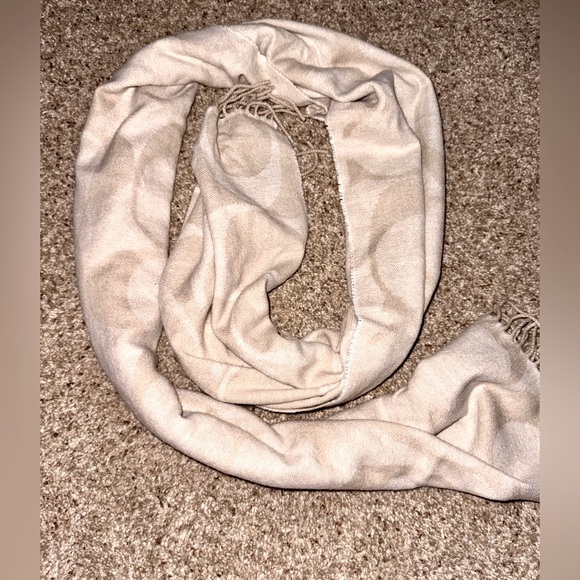 COACH scarf - Picture 1 of 3